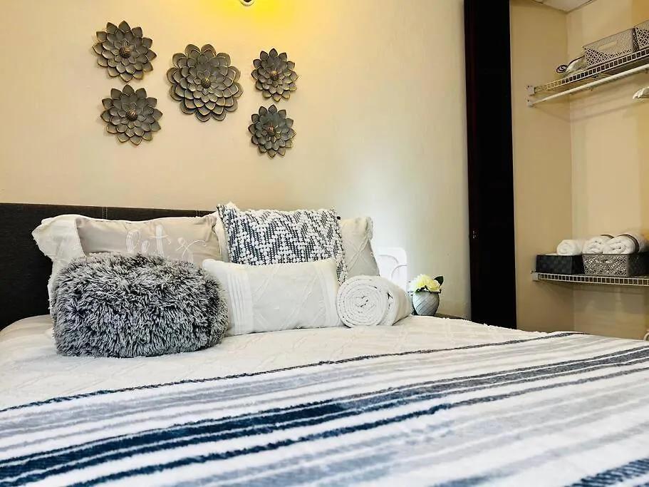Bluebreeze - Cozy Apartment Near Airport San Juan